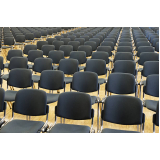 cadeiras-para-auditorios-cadeira-auditorio-com-prancheta-cadeira-empilhavel-para-auditorio-janauba